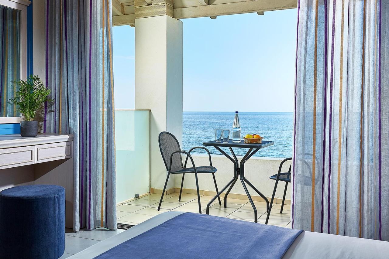 Castello Village Hotel 4*