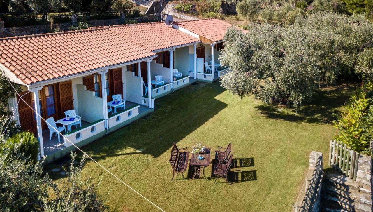 Sarimpalas Guest house Koinira