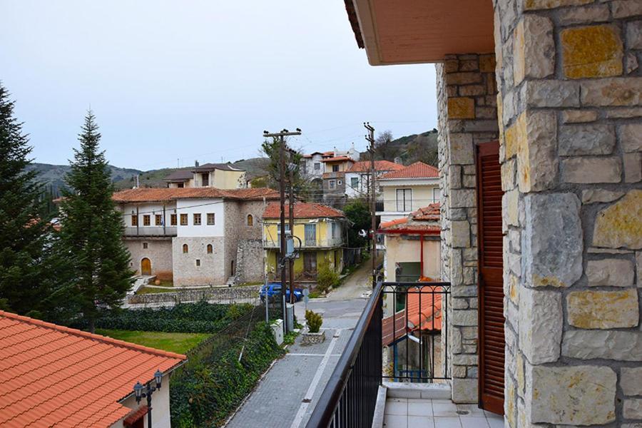 Sfaragoulias *