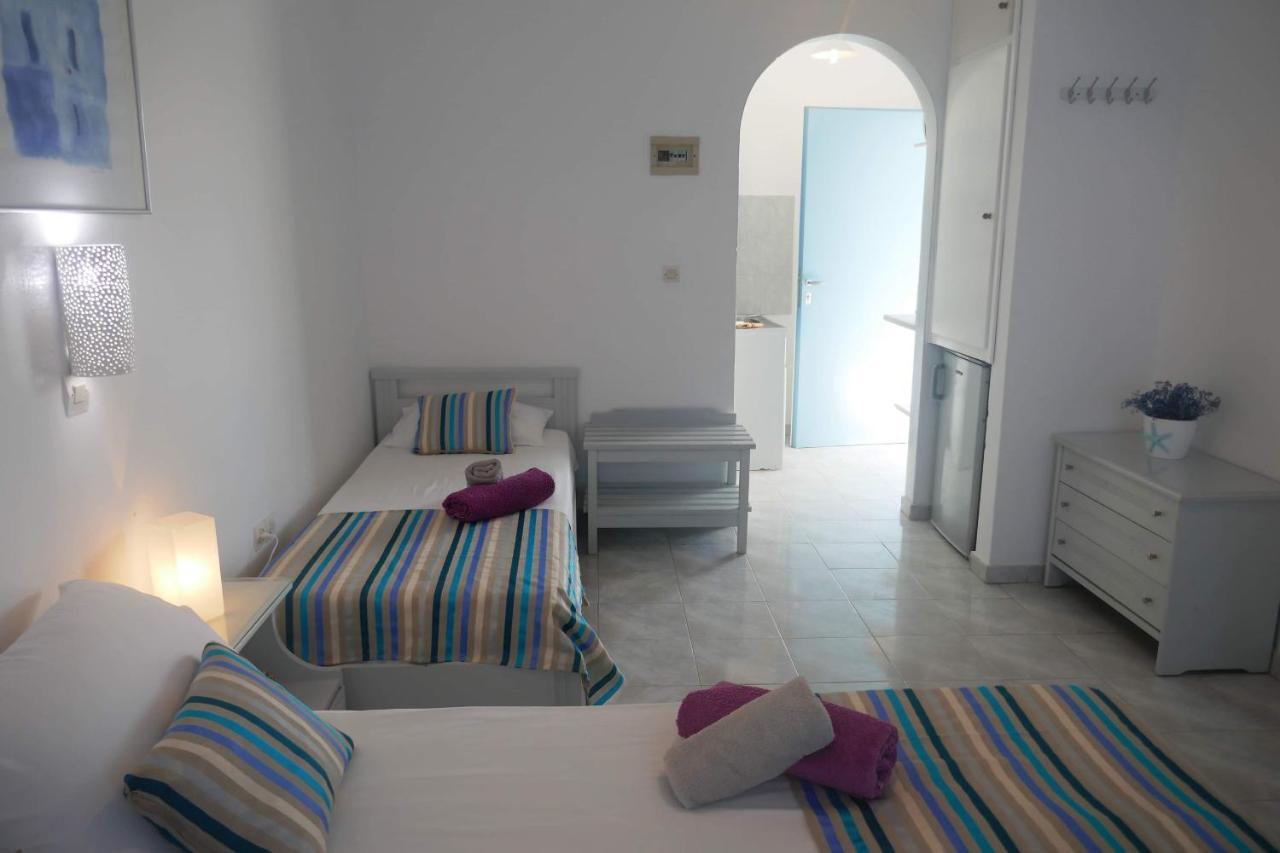 Stavros Aparthotel 3*