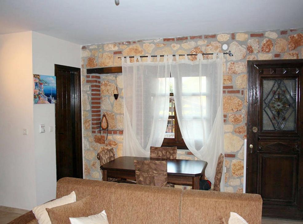 Holiday home Stonehouse Ioannis *