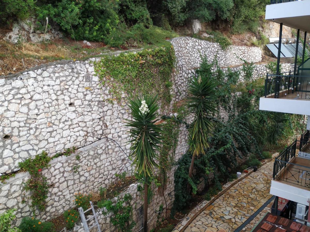 Katerina Lefkada Aparthotel 3*