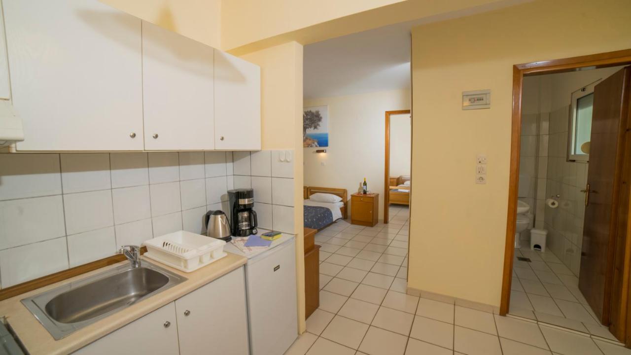 Aneton Aparthotel 2*