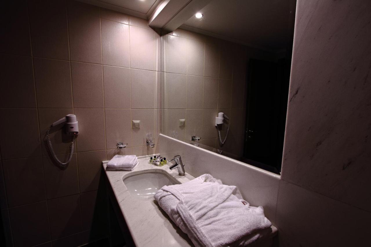 Hotel Siris 4*