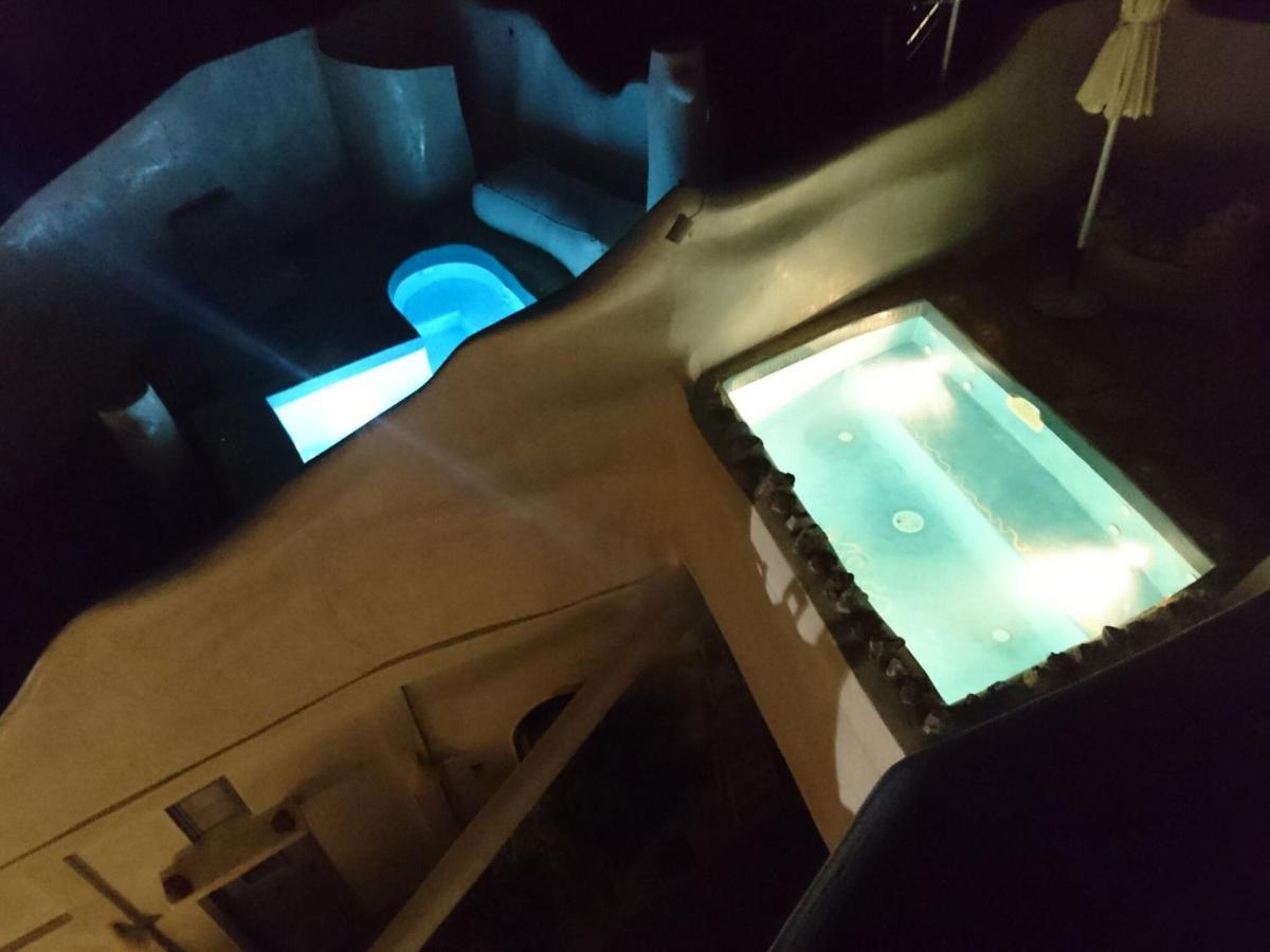 Villa αura Cave Fira (Santorini)