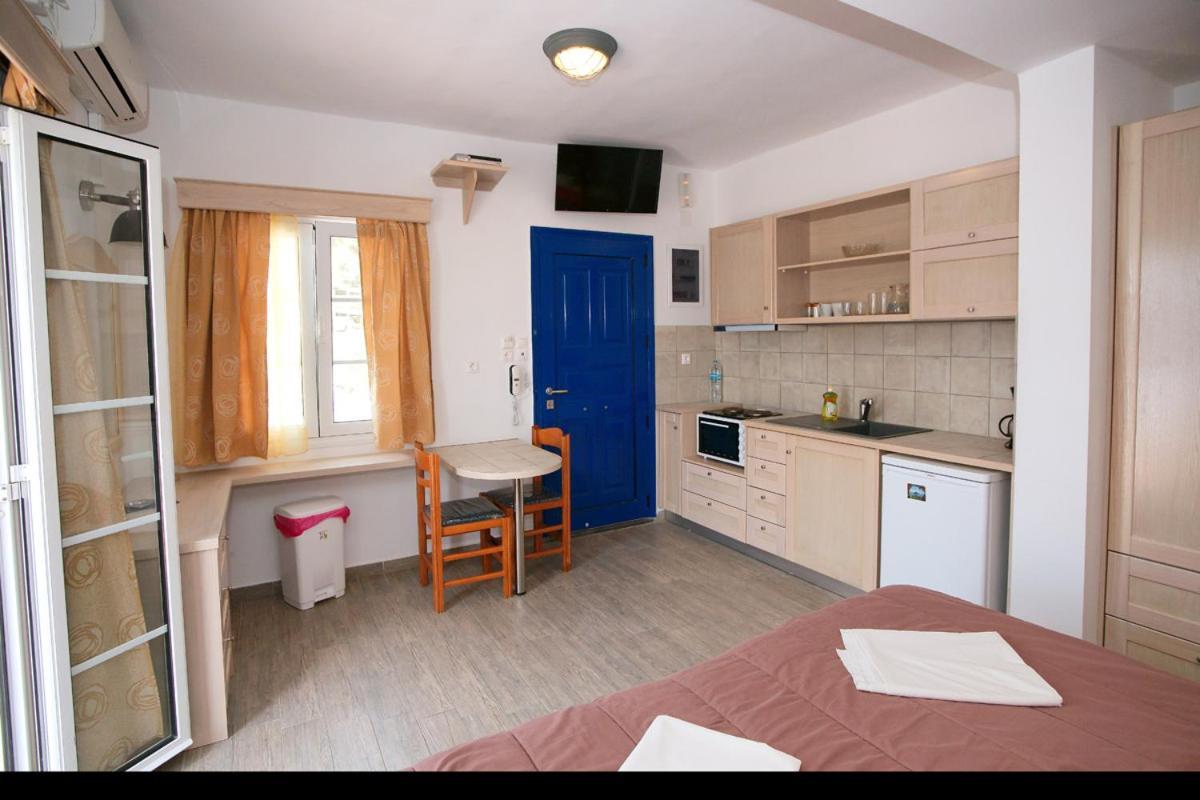 Vasilis Apartment Myrties