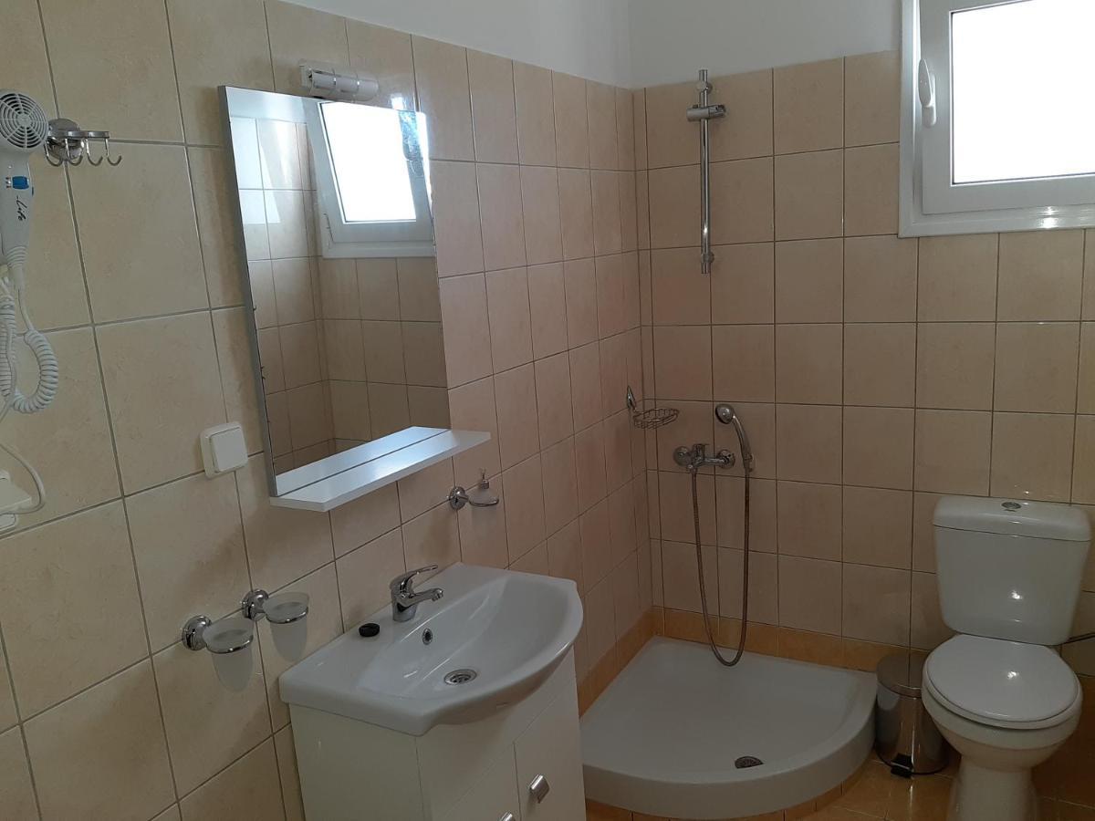 Olive Tree Apartment Parga