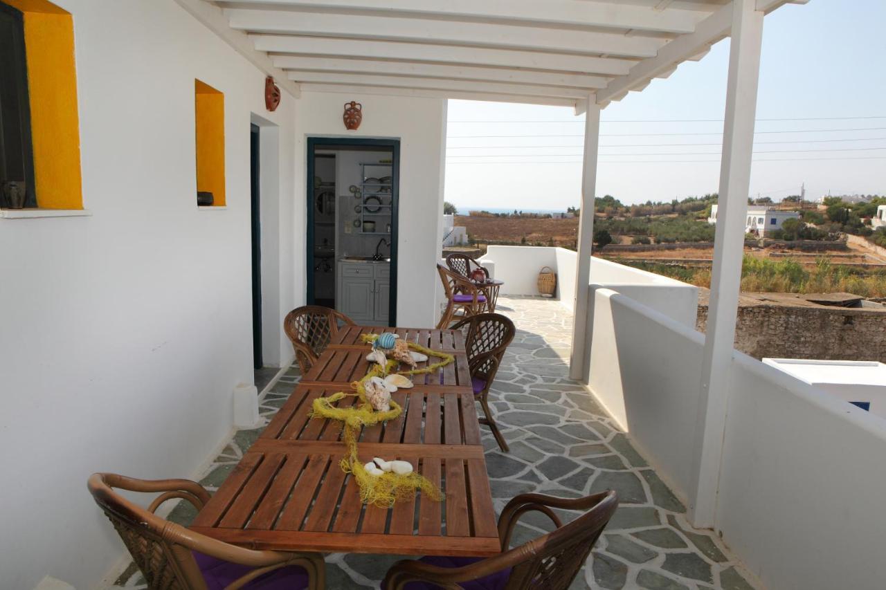 Stavros Aparthotel 3*