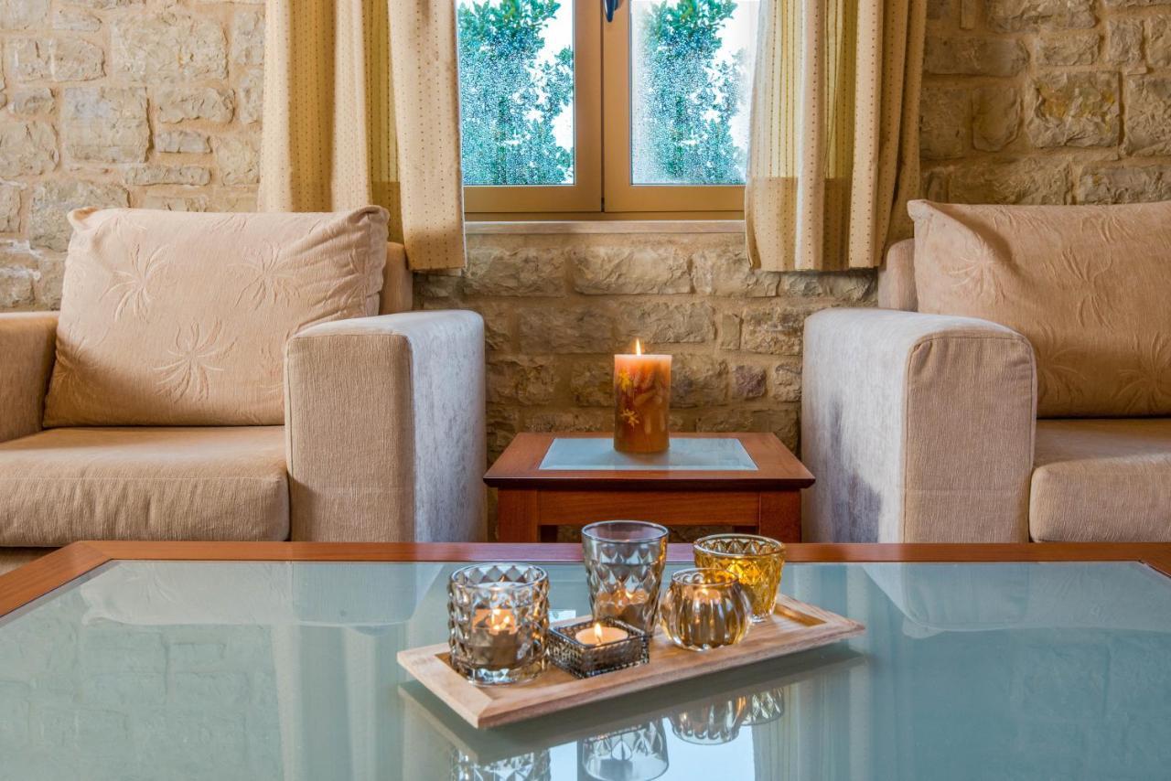 Enastron Villas * Kyparissia