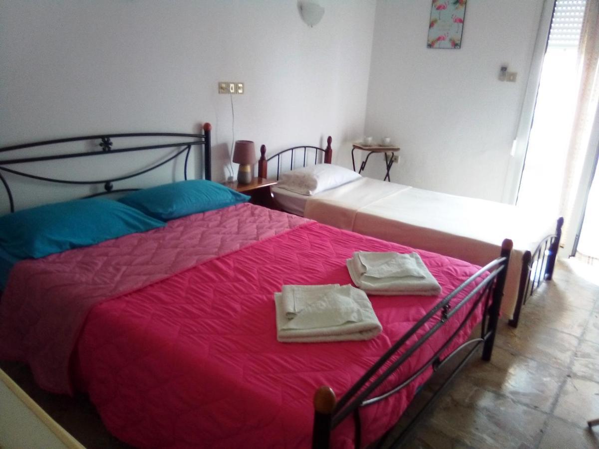 Hotel Nikos 2*