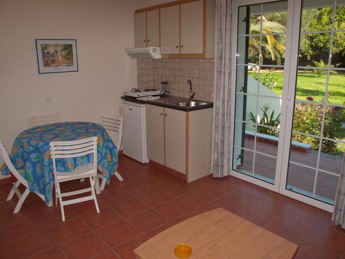 Aparthotel Inglessata Rose *