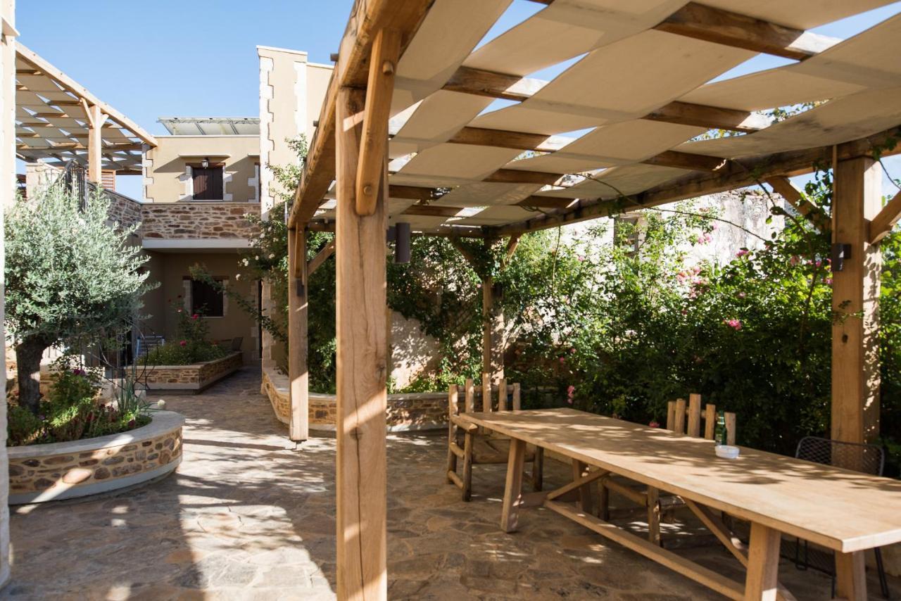 Secret Village Aparthotel