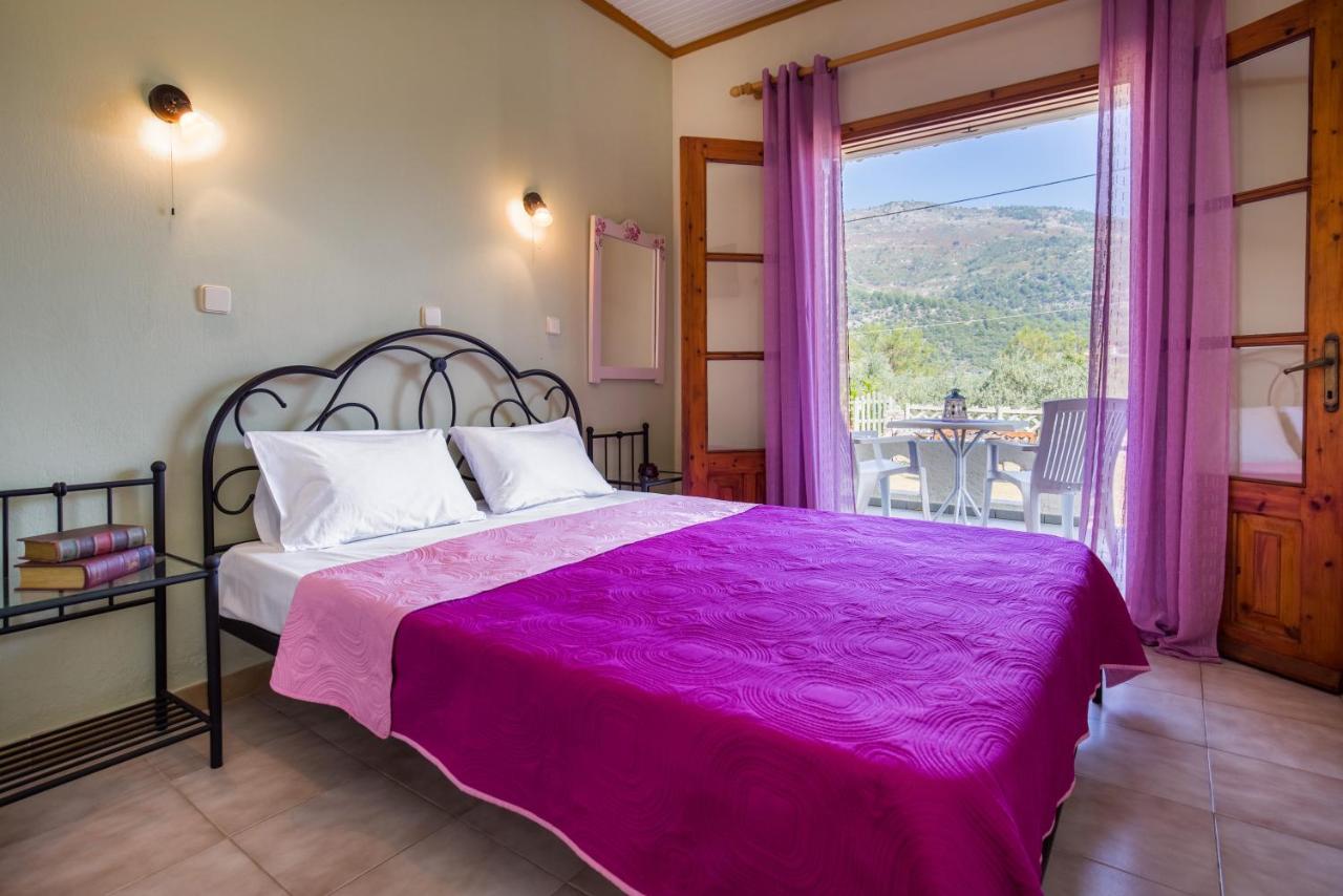 Sarimpalas Guest house