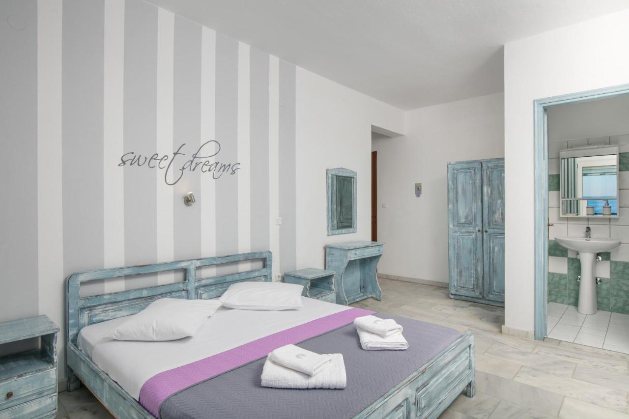 Tasos Aparthotel