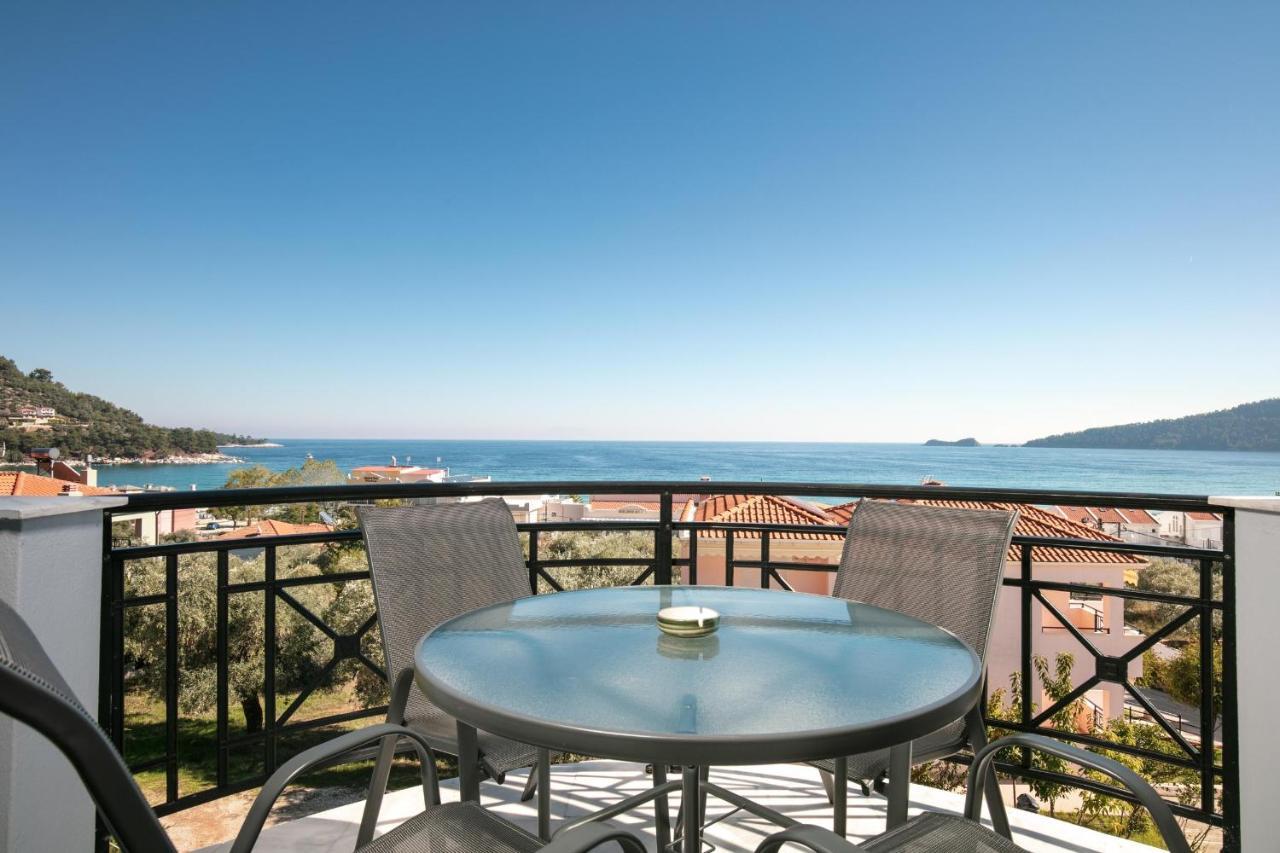 Aparthotel Tasos