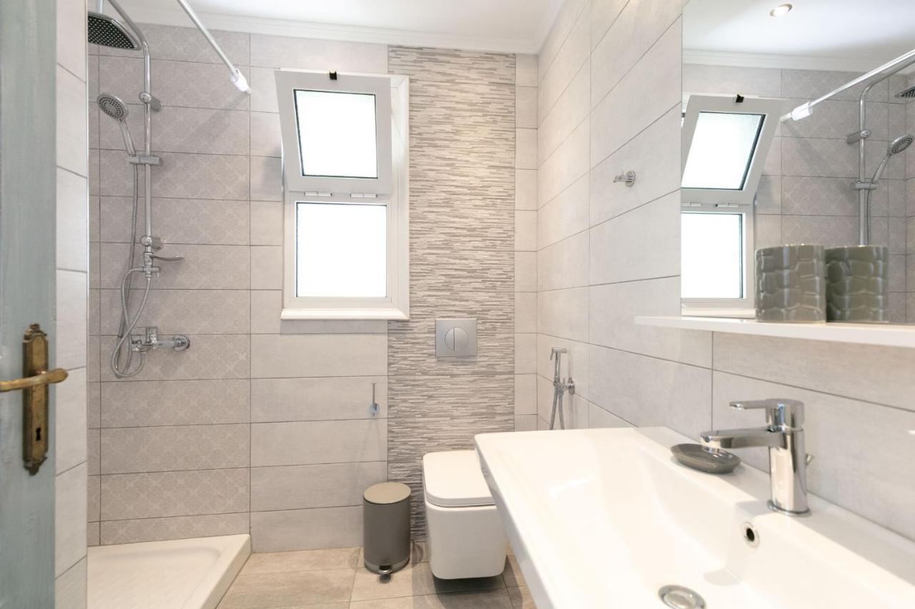 Tasos Aparthotel *
