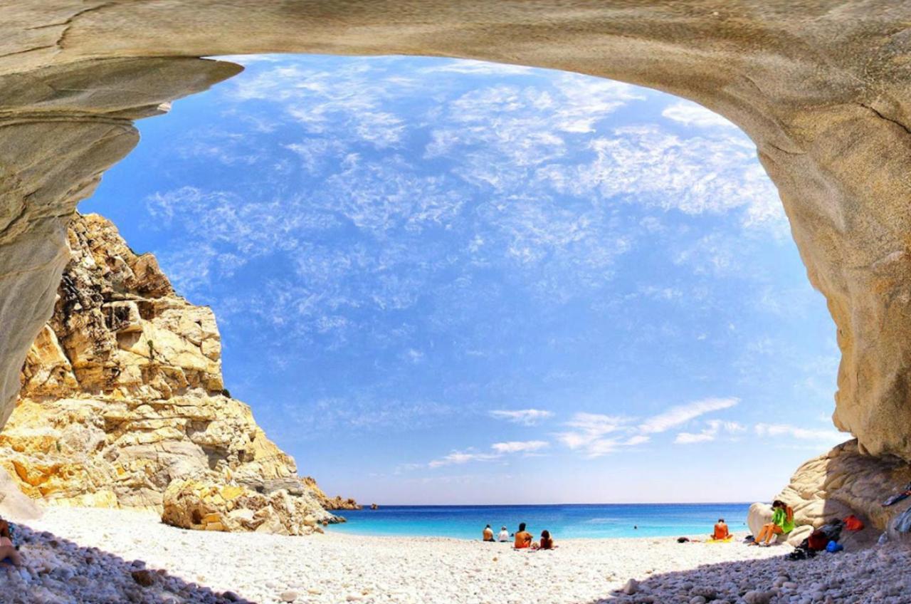 Stonehouse Ioannis Holiday home *