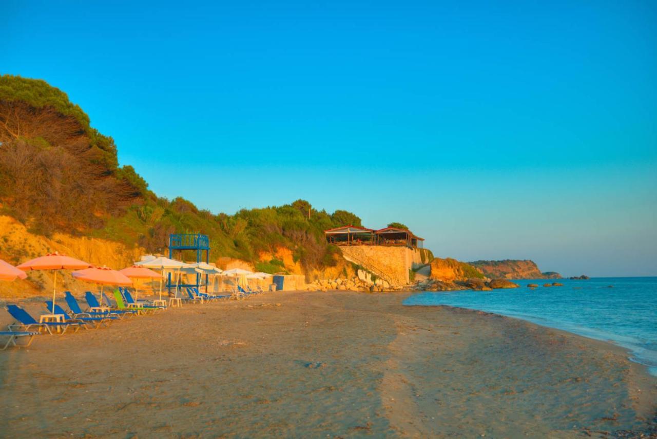 Christinas * Agios Matthaios (Corfu)