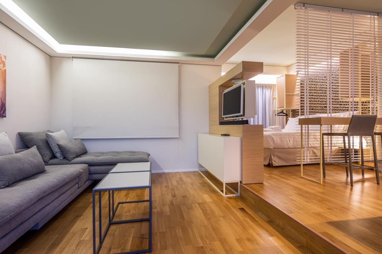Onira Dreams Hotel