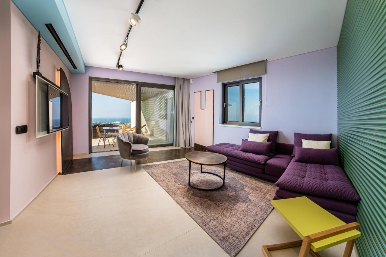 Onira Dreams Hotel