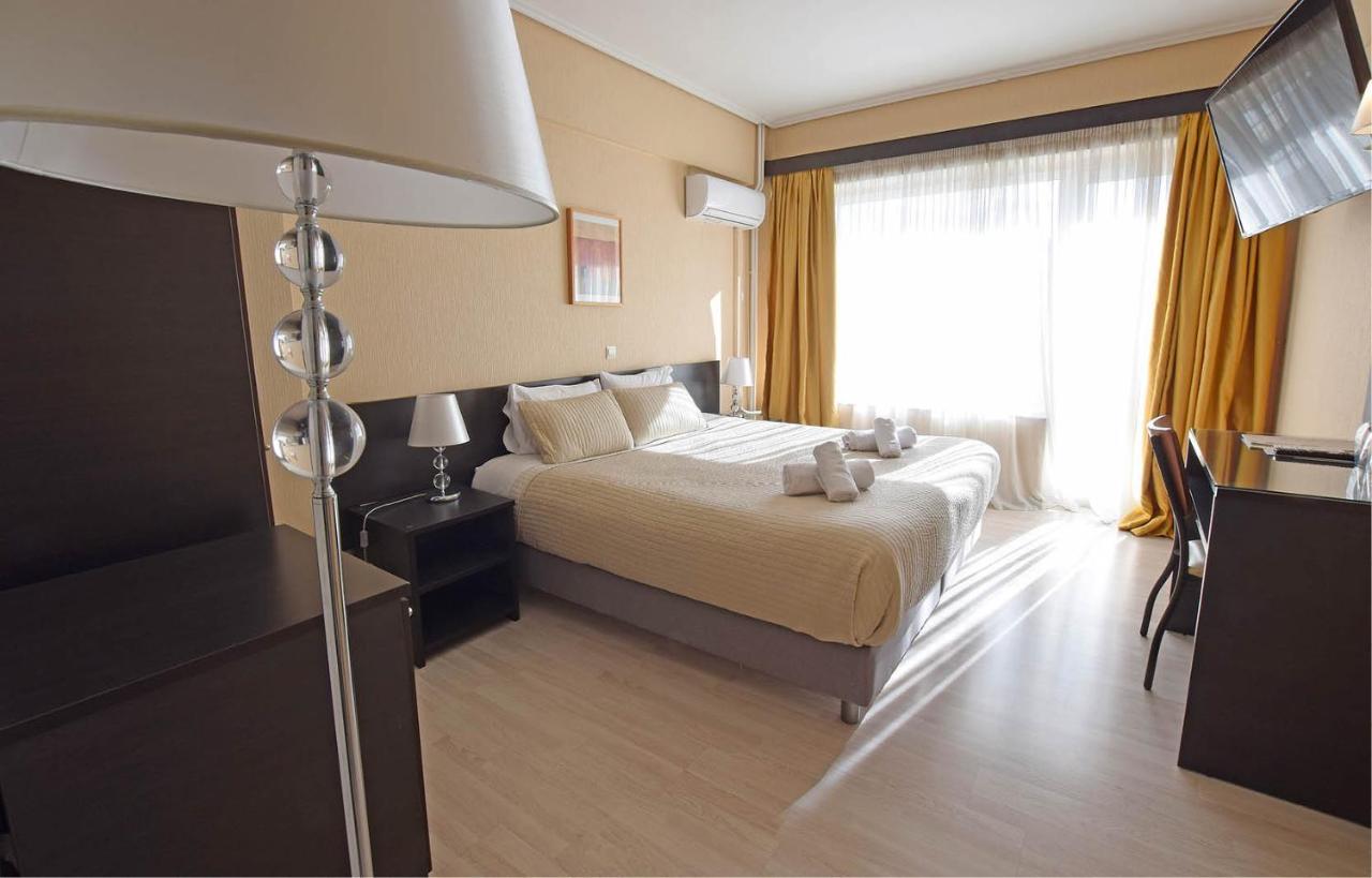 John's Hotel Chalkida