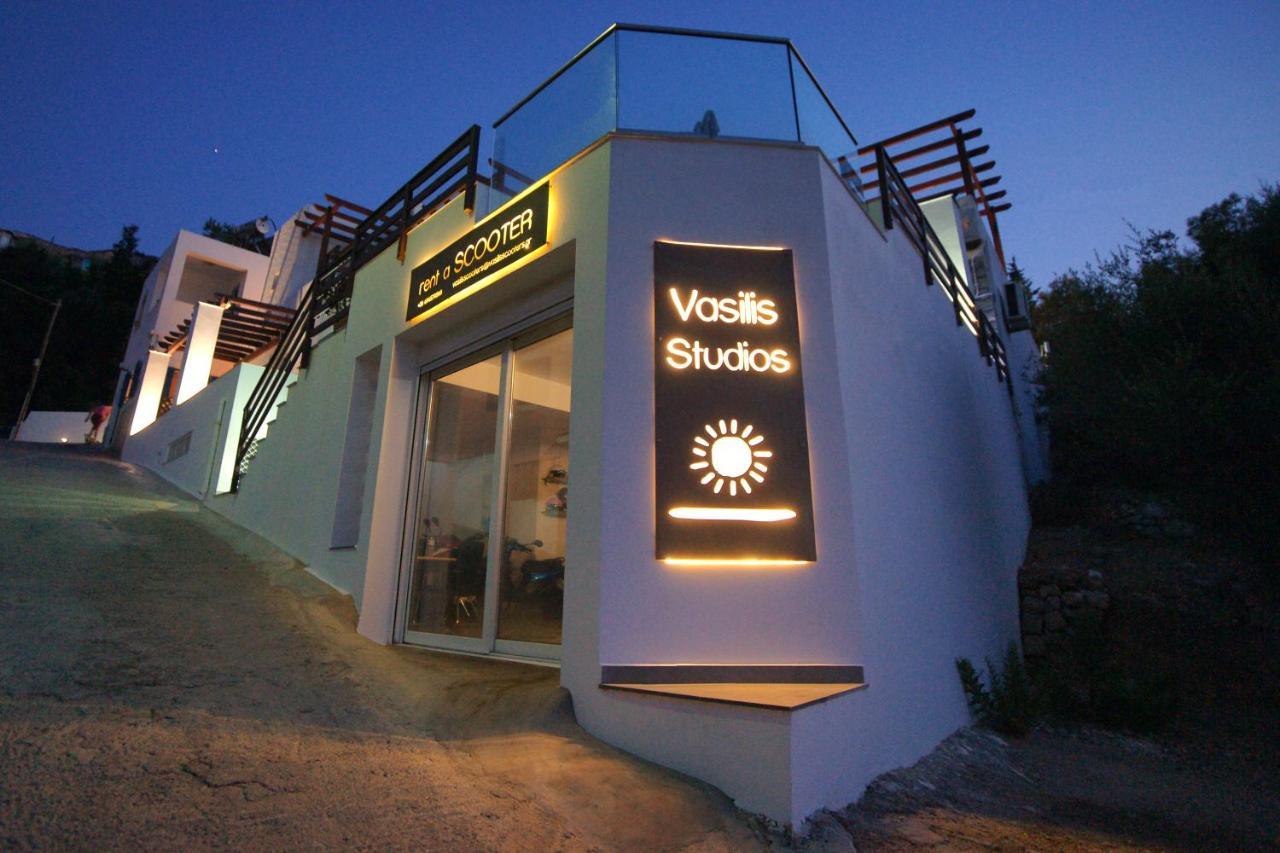 Vasilis Myrties