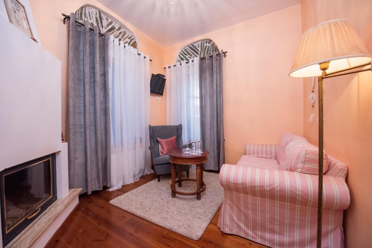 Archontiko Argyro 4*