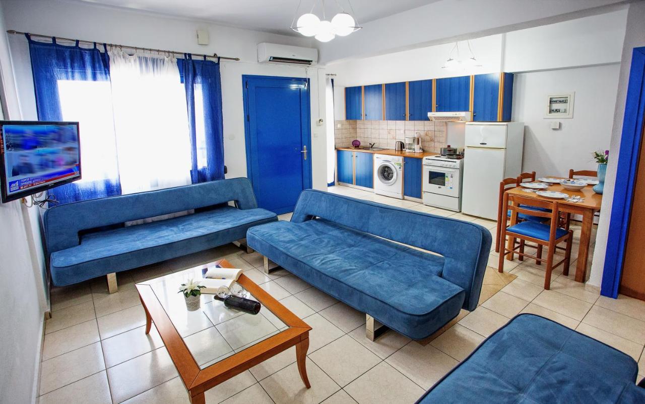 The Blue Aparthotel 2*