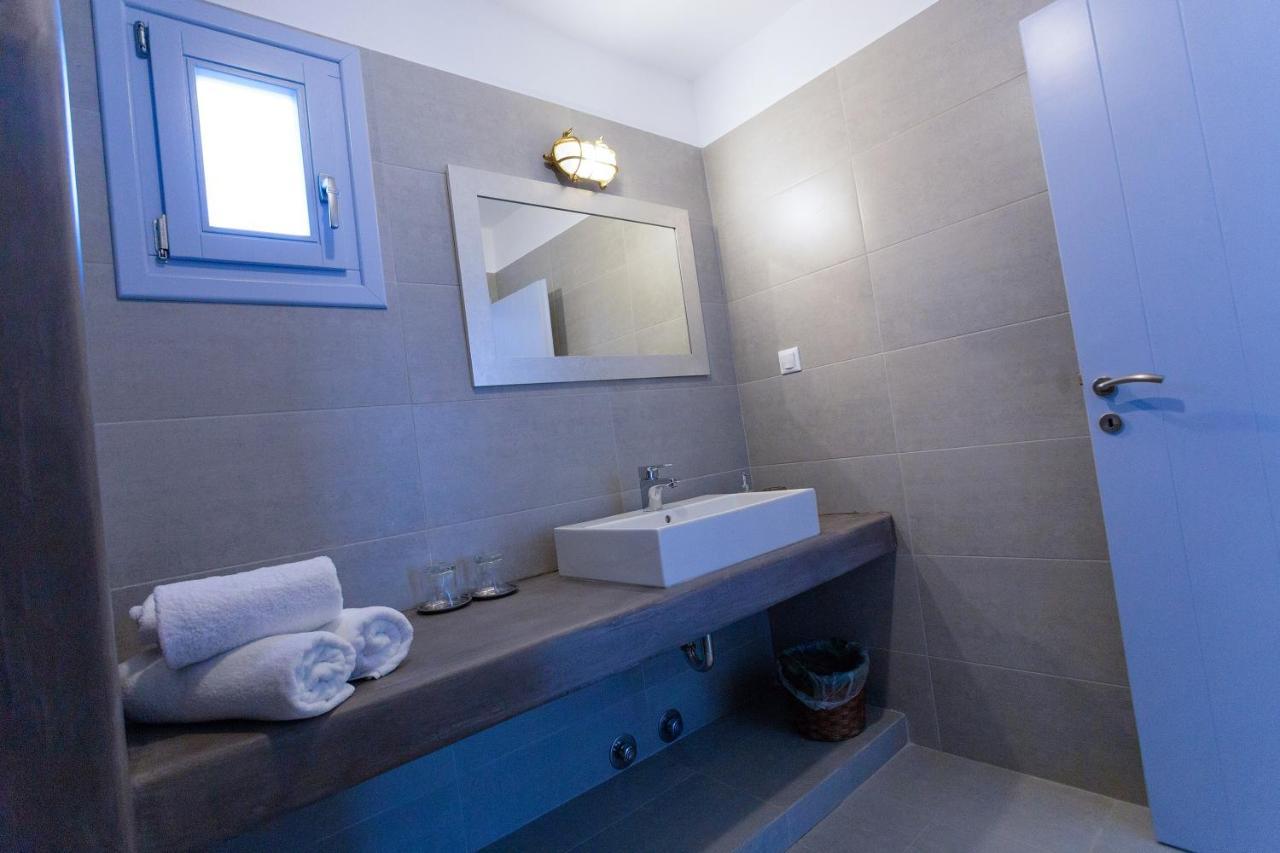 Petros Guest house