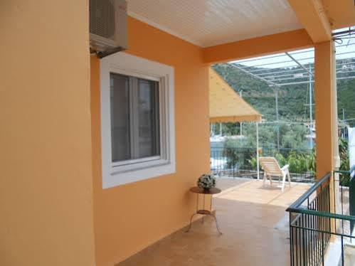 Holiday home Aristoula House