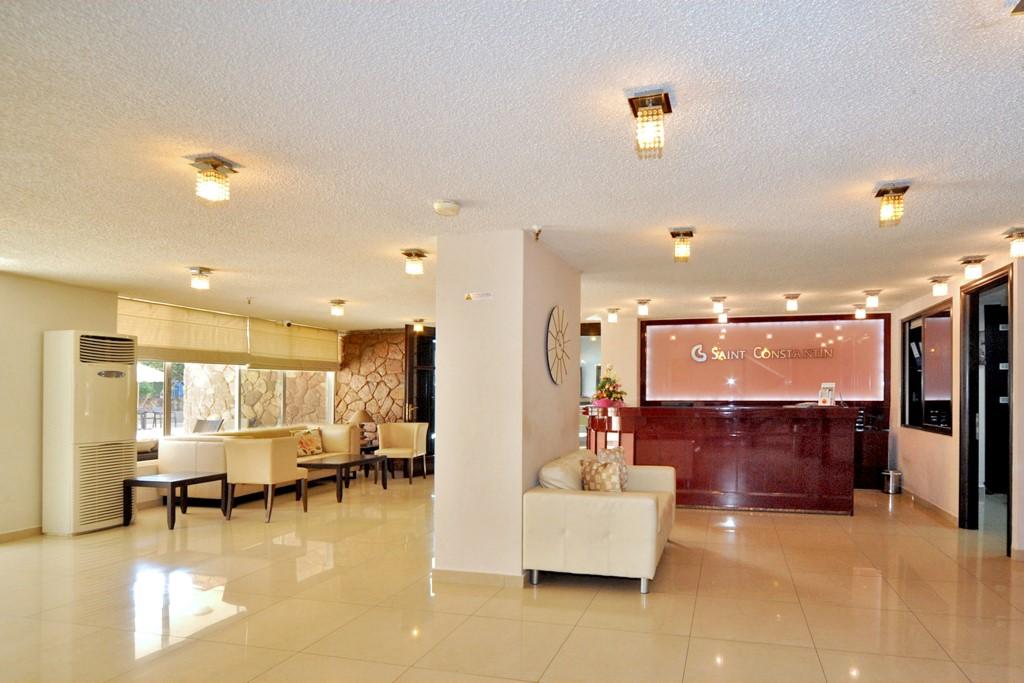 Saint Constantine Aparthotel