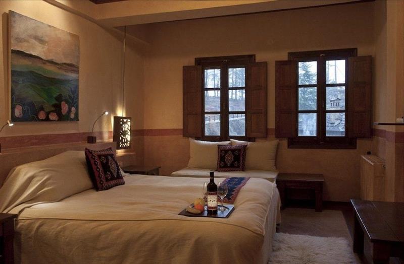 Katogi Averoff & Winery 4*