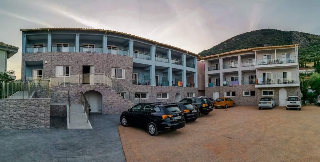 3 Island View Hotel