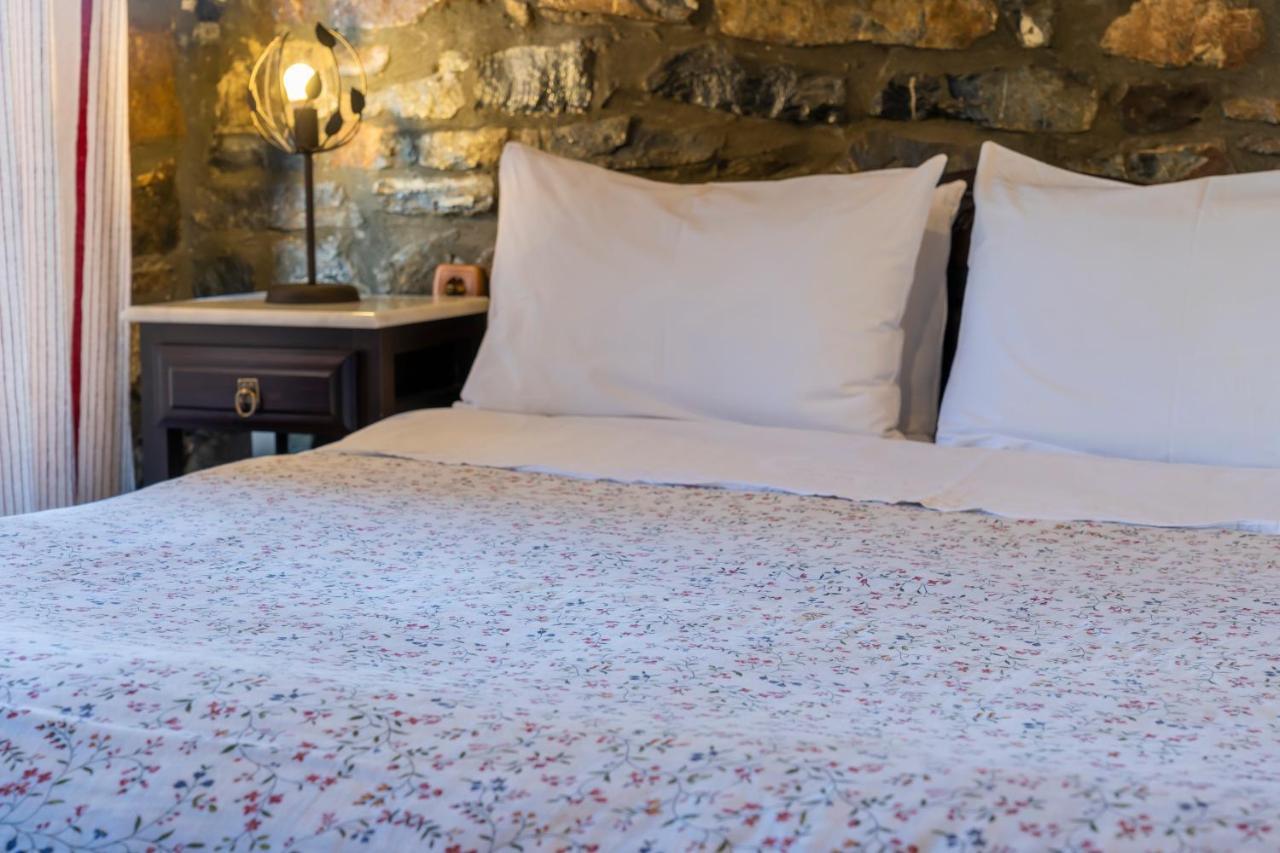 Rouga Mountain Boutique & Agios Athanasios (Pella)