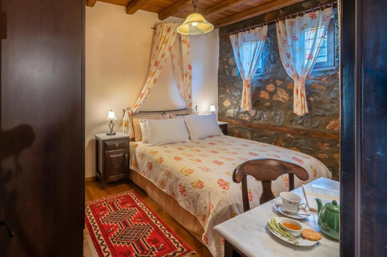Rouga Mountain Boutique & Agios Athanasios (Pella)