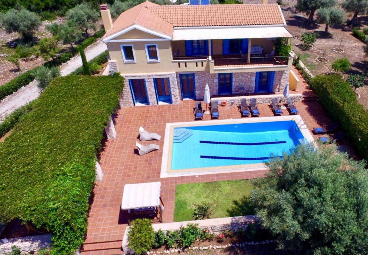 Armeno - Maria * Sivota (Lefkada)