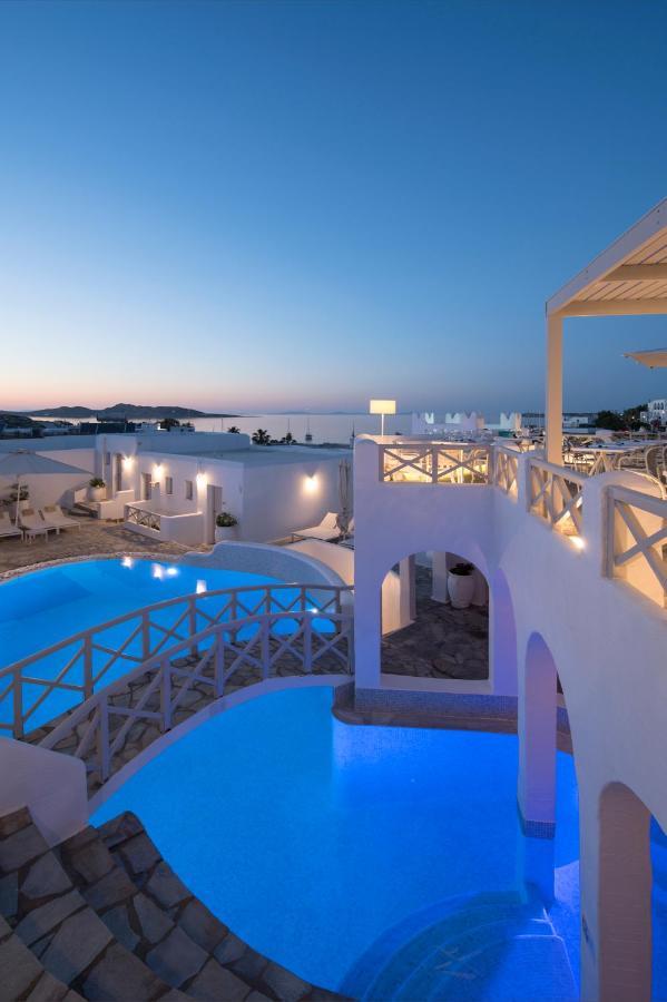 Kanale's & 4* Naousa (Paros)