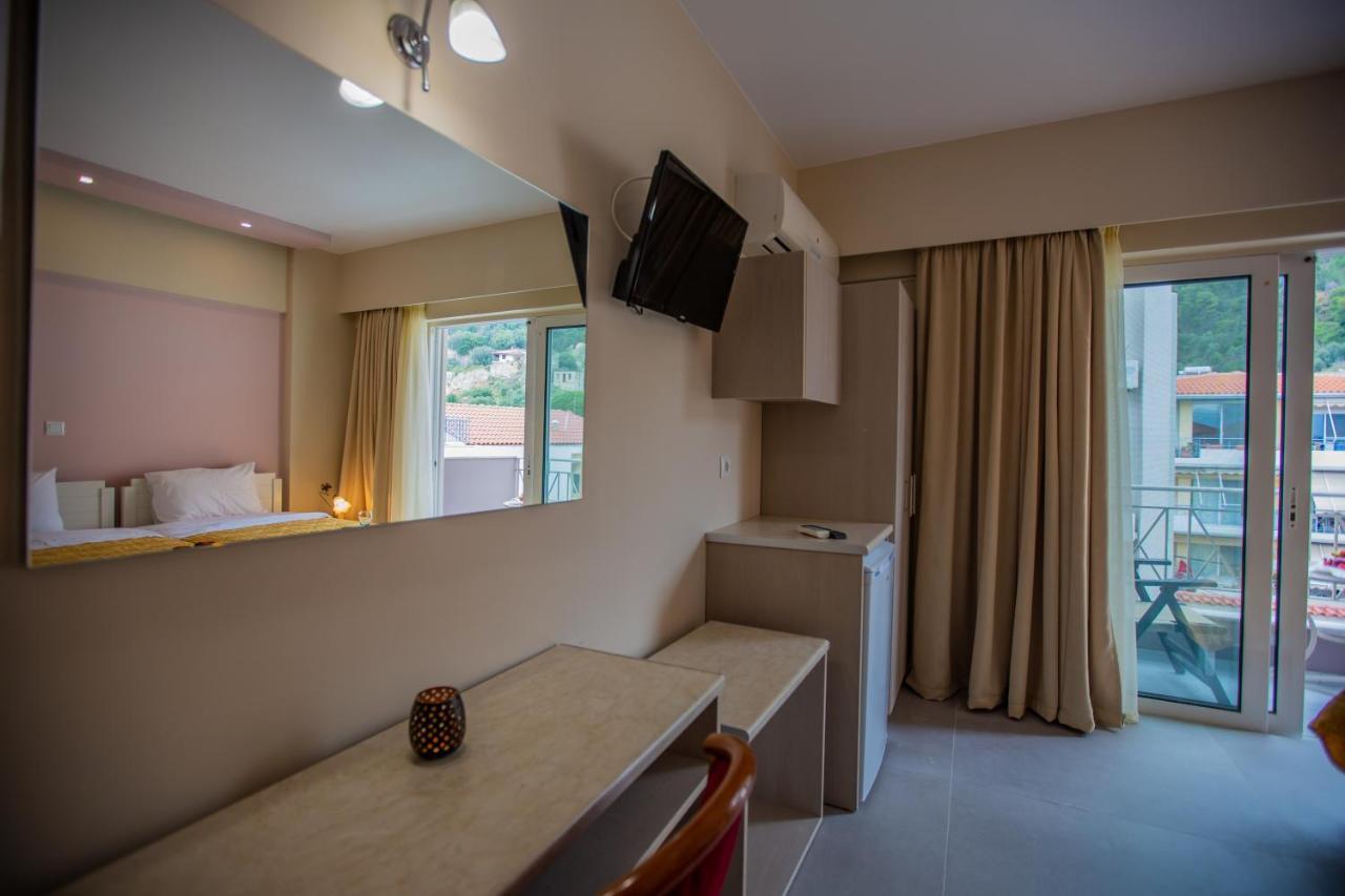Guest house Chrisi Akti