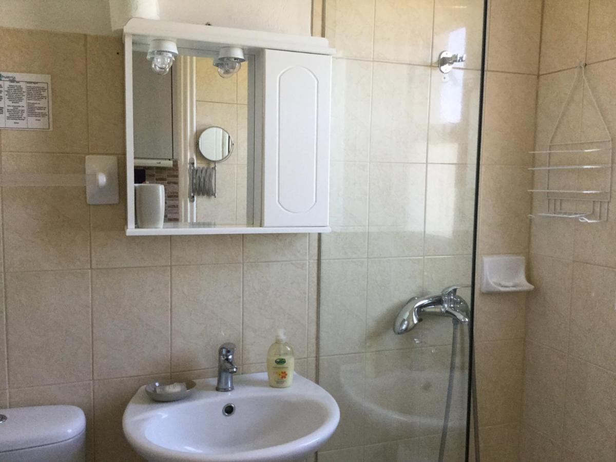 Economy hotel Maritsa *