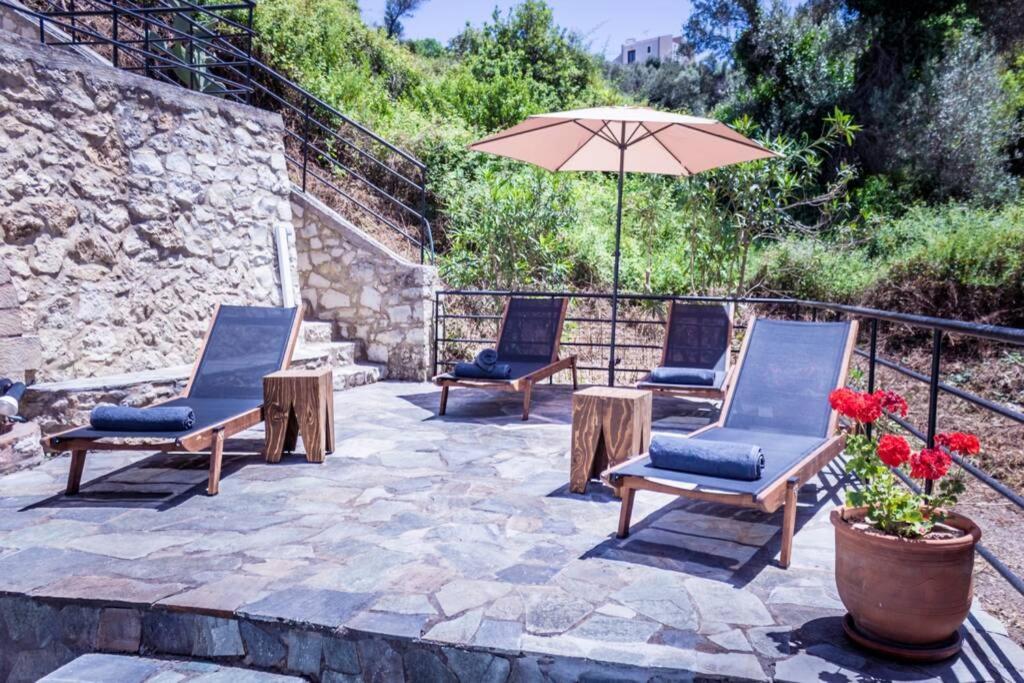 Ventus, 40sqm Private Pool & Hot Tub! Apartment *