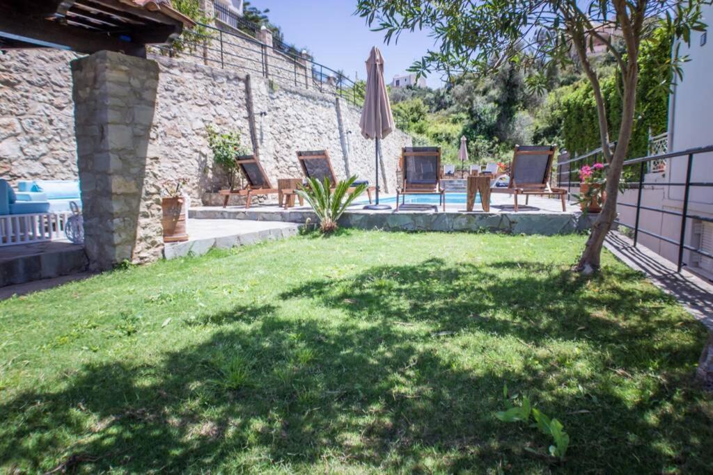 Apartment Ventus, 40sqm Private Pool & Hot Tub! Roussospition