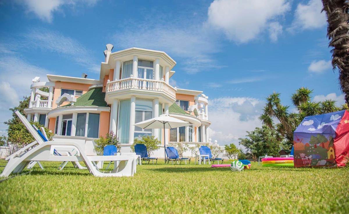 Alba Villa