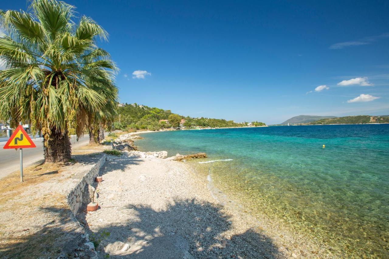 Sandy Toes Lygia (Lefkada)