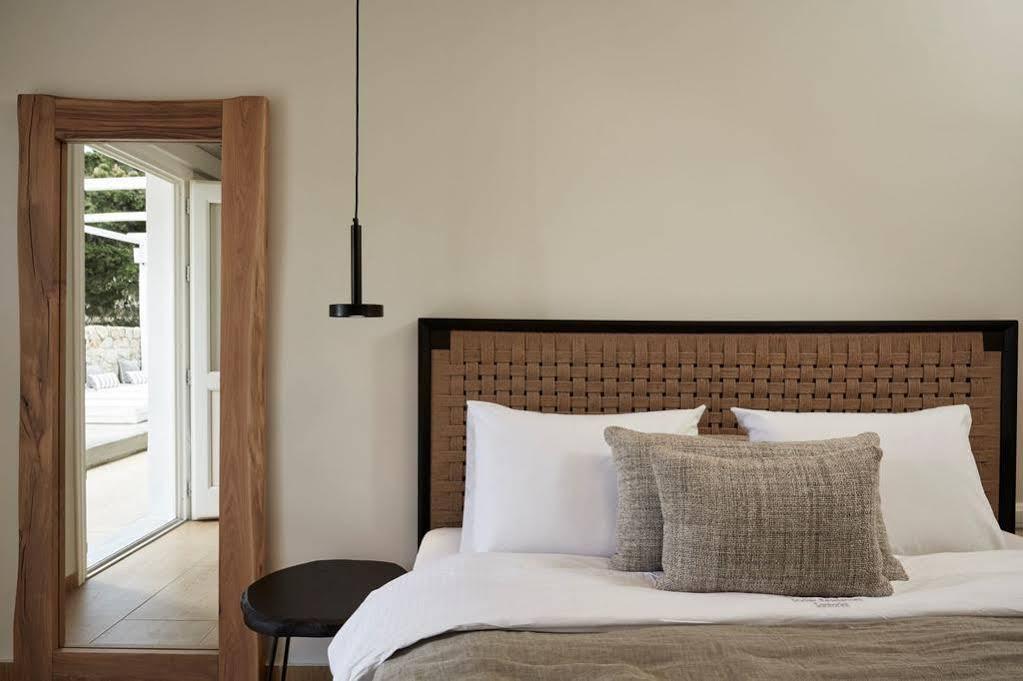 Loizos Stylish Residences Hotel