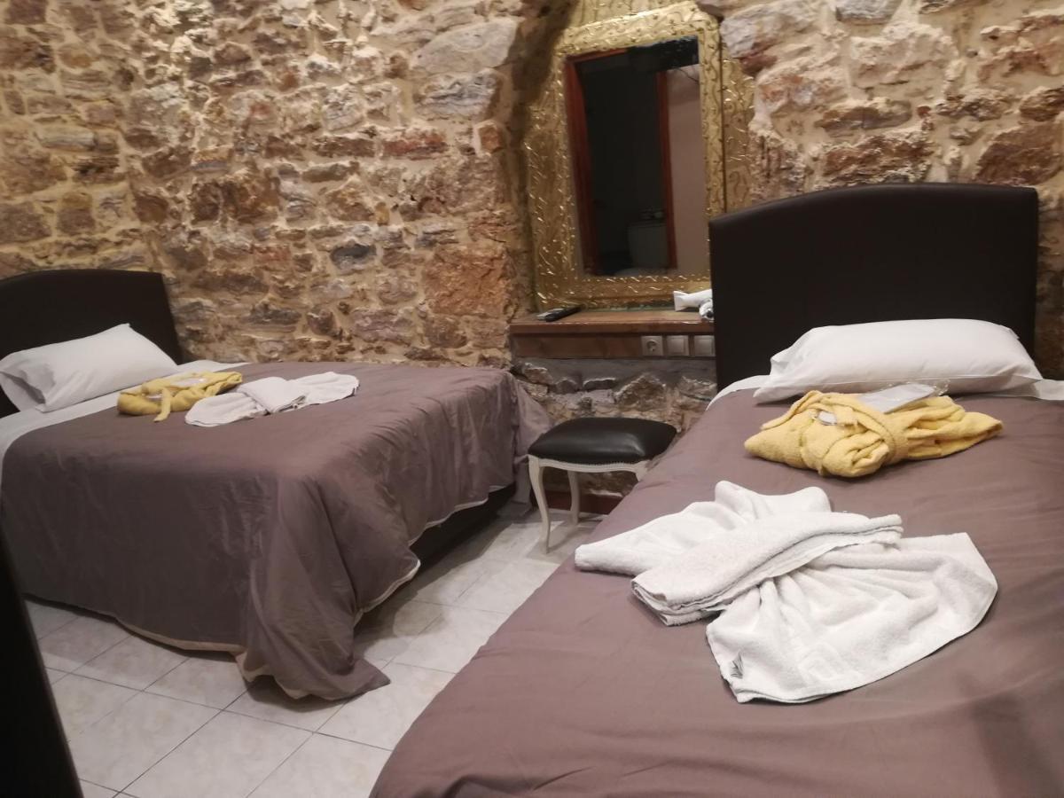 Skourtaniotis 2*