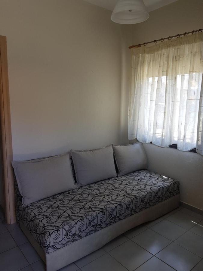 Lemon Flowers Apartments Apartment Nea Skioni