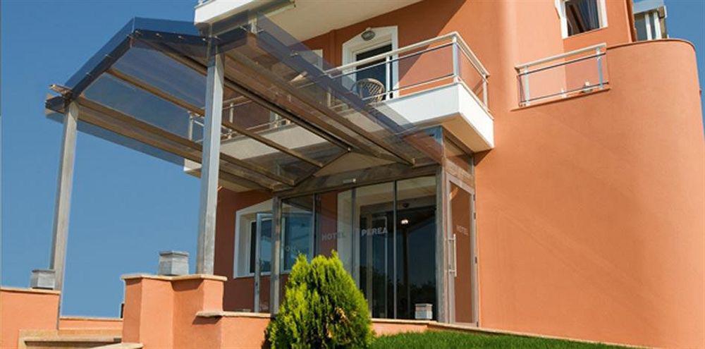Perea Hotel