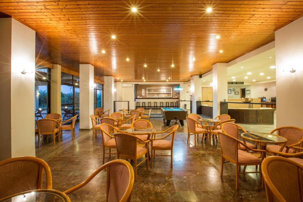 Island Hotel