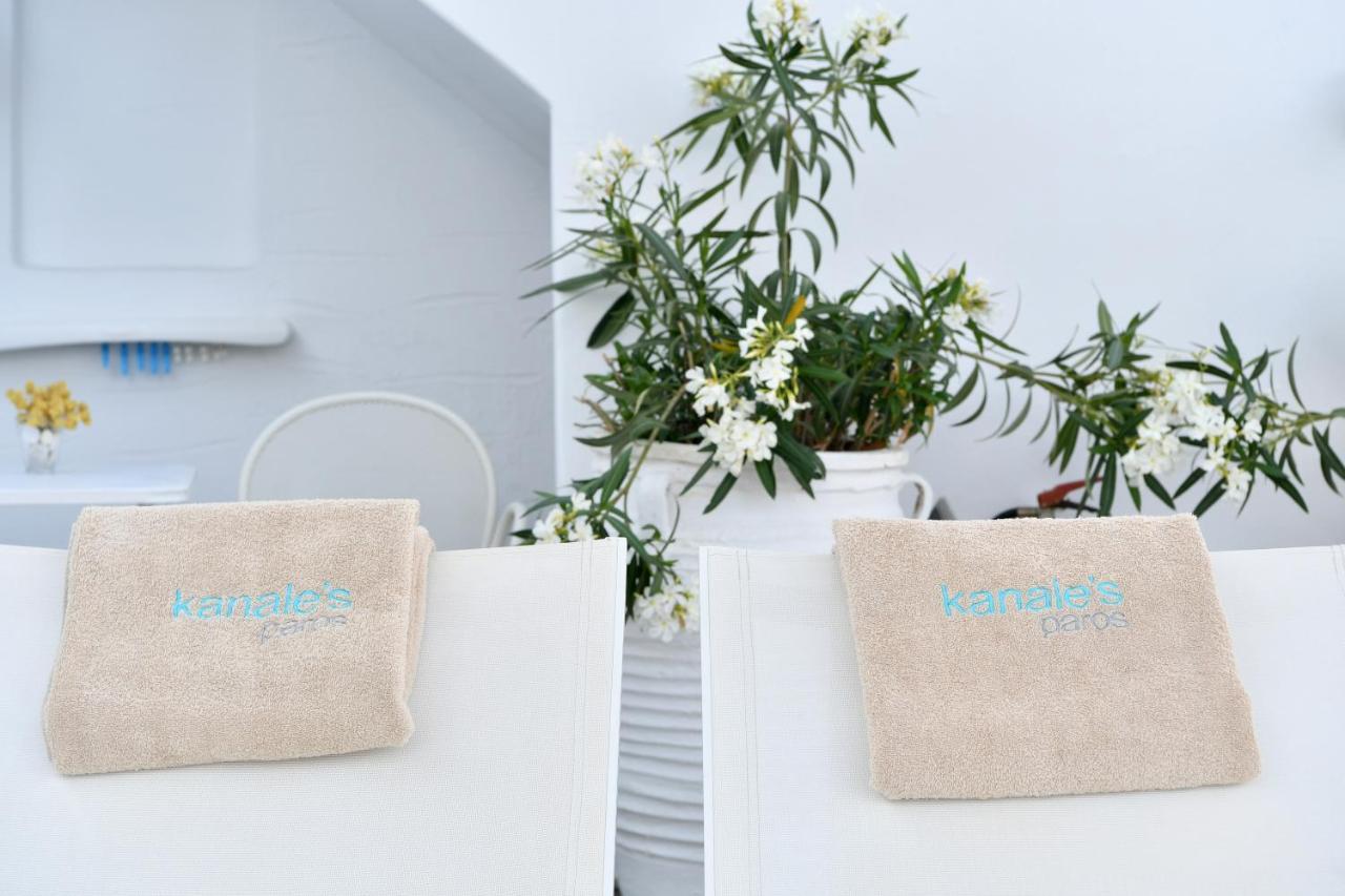 Kanale's & 4* Naousa (Paros)