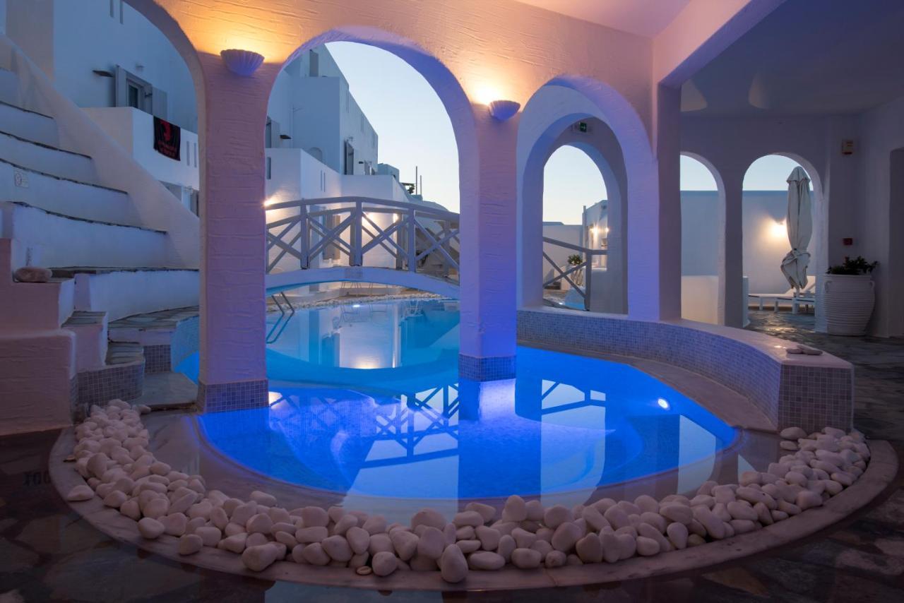 Kanale's & Naousa (Paros)